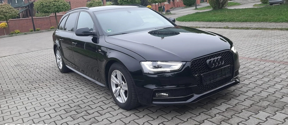 Audi A4 cena 49900 przebieg: 154000, rok produkcji 2013 z Krynica Morska małe 277